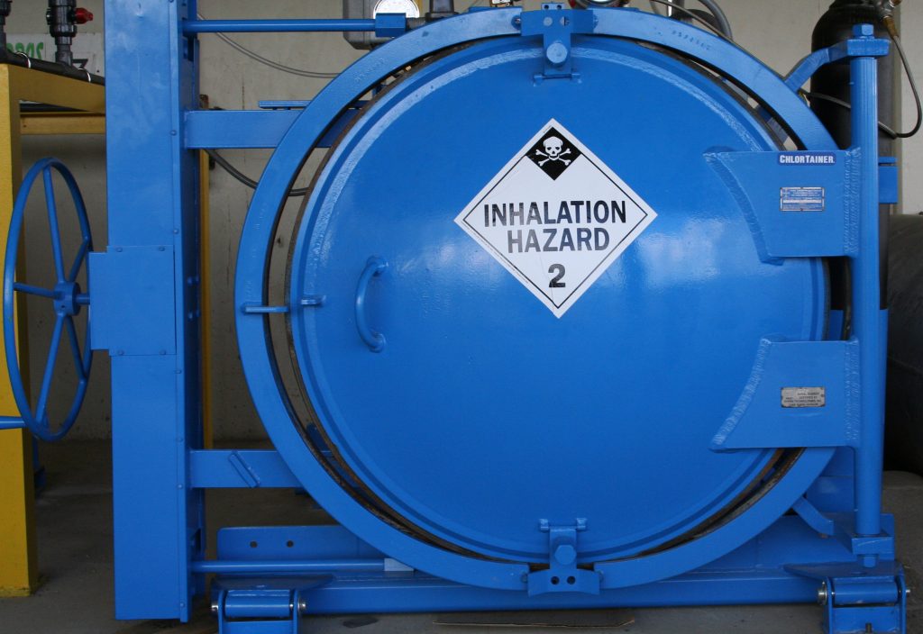 on-ton-bottom One Ton Chlortainer